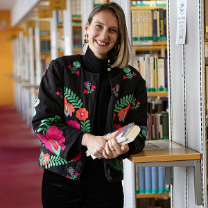 « Lisons, lisez de la poésie ! »