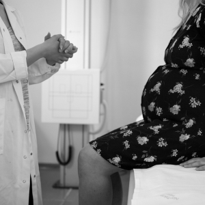 Discours autour des violences obstétricales, quelle influence sur les professionnels ?