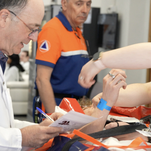 300 étudiants en médecine dans les baskets de patients des urgences