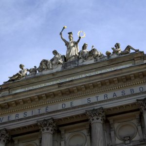 L’Université de Strasbourg condamne avec la plus grande fermeté les violences antisémites commises sur son campus dans la nuit du dimanche 28 janvier 2024